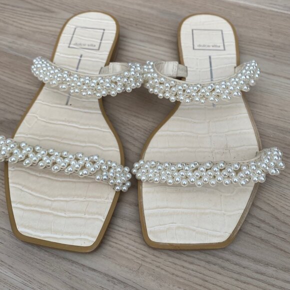Dolce Vita Ivee Pearl Sandals (size 7) - Picture 1 of 3